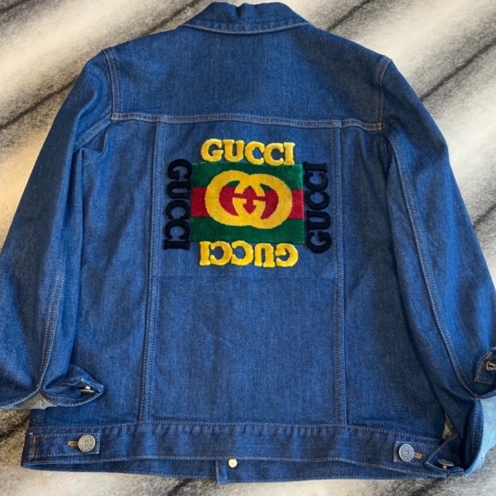 Gucci Graphic Design GG T Shirt Logo Kids Jean Jacket